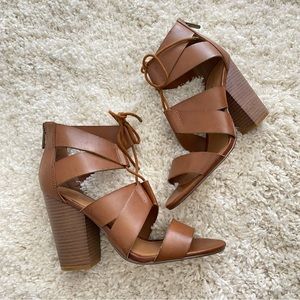 Indigo Rd brown heels
